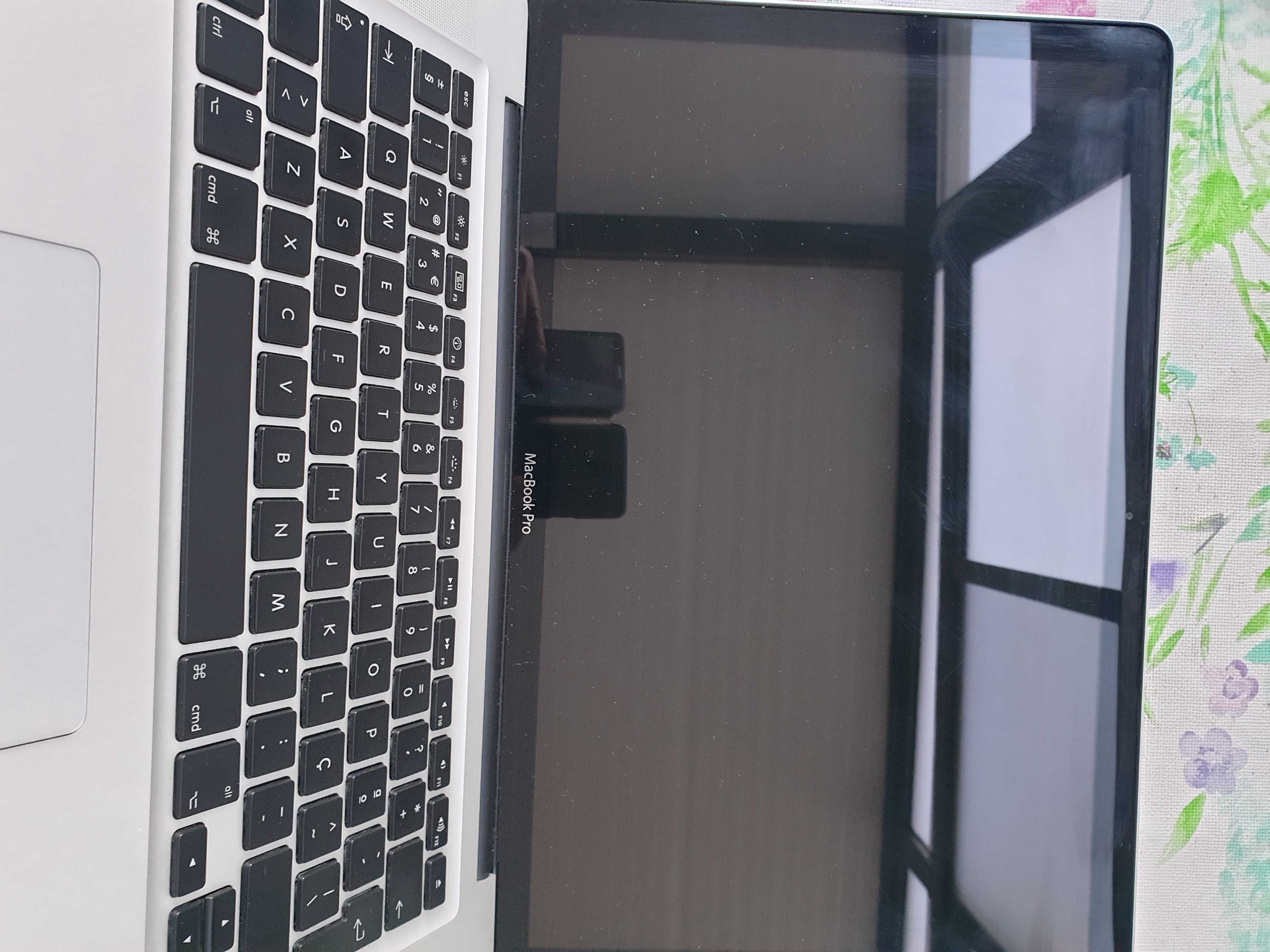 display 15" com a respetiva carcaça completa Mac probook A1286
