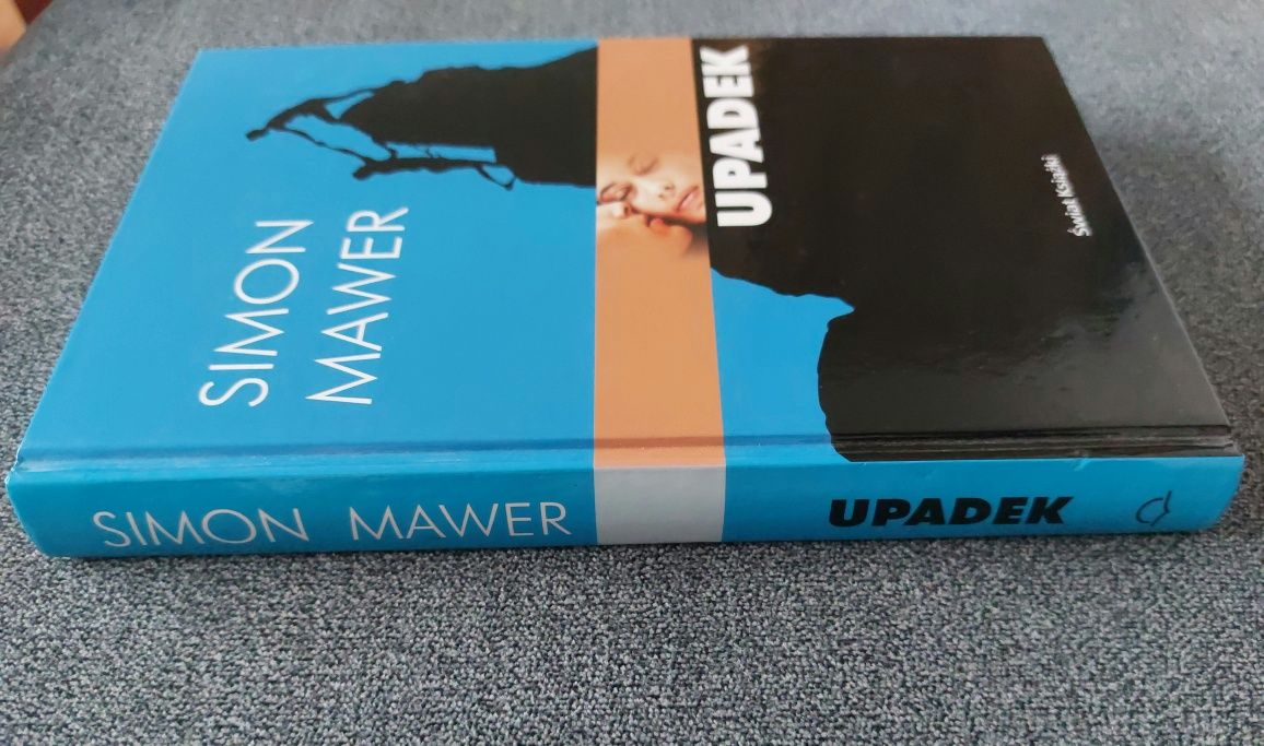 Simon Mawer Upadek