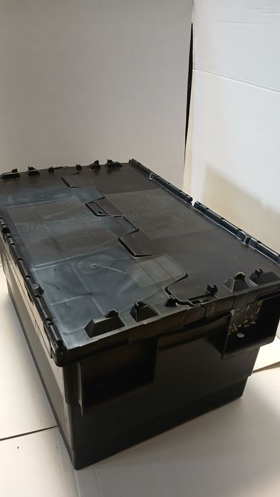 Pojemnik magazynowy transportowy skrzynia z pokrywą