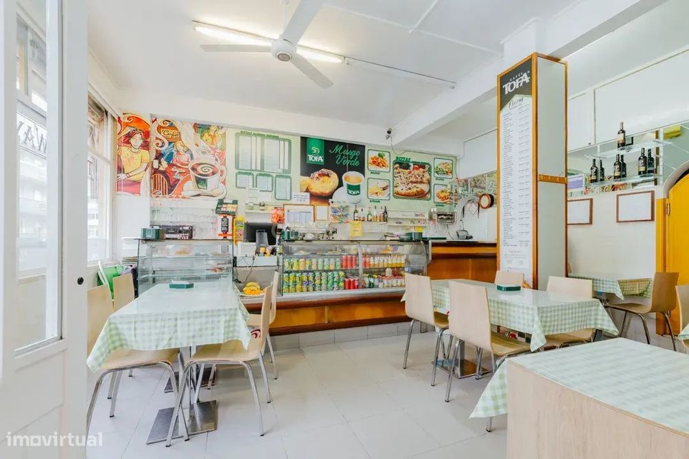 Negócio, Cafetaria Damaia, refeições rápidas.