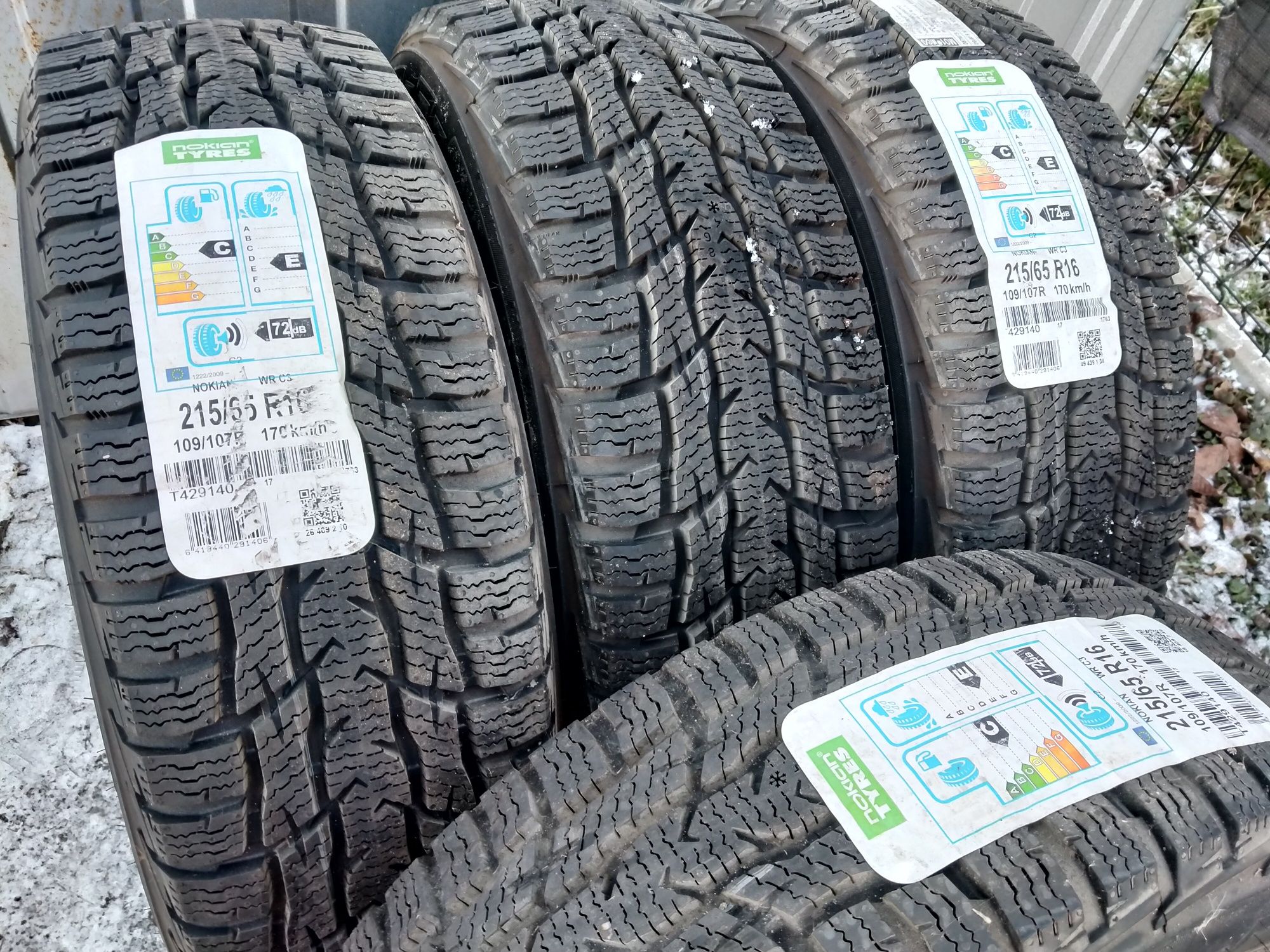 215/65r16C 109/107R BUS M+S NOKIAN WRC3 zima wzmacniane 205/65/16C