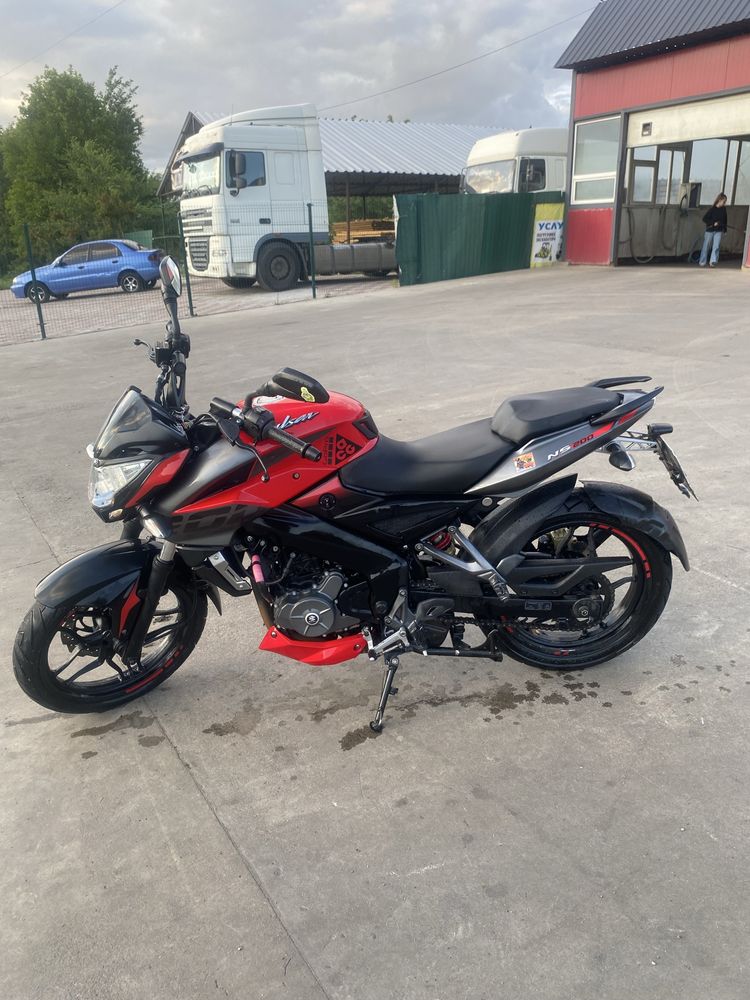 Мотоцикл Bajaj pulsar ns200 ТОРГ!