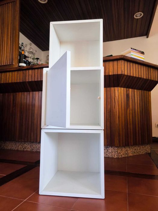 Conjunto de 3 cubos brancos empilháveis
