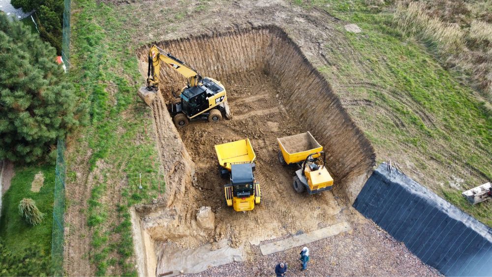 Koparka Obrotwa Piasek Wywoz Ziemi Kamien Przekrusz betonowy dolomito