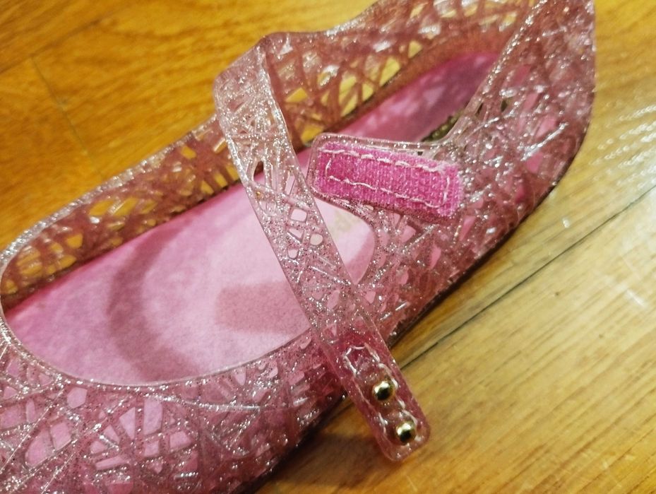 Sapatinho Mini-Melissa - tamanho 25 Brasil / 27 Europeu