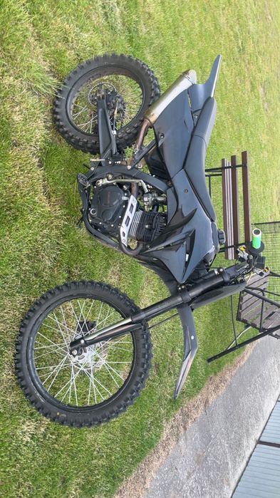 Sprzedam diabolini 250 4t