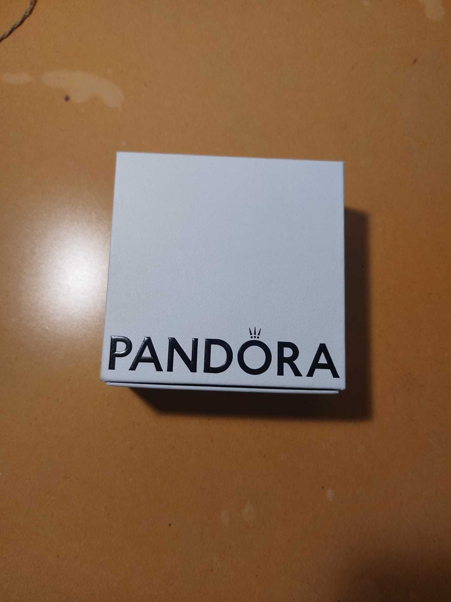 Pandora anel de coração de zirconio rosa