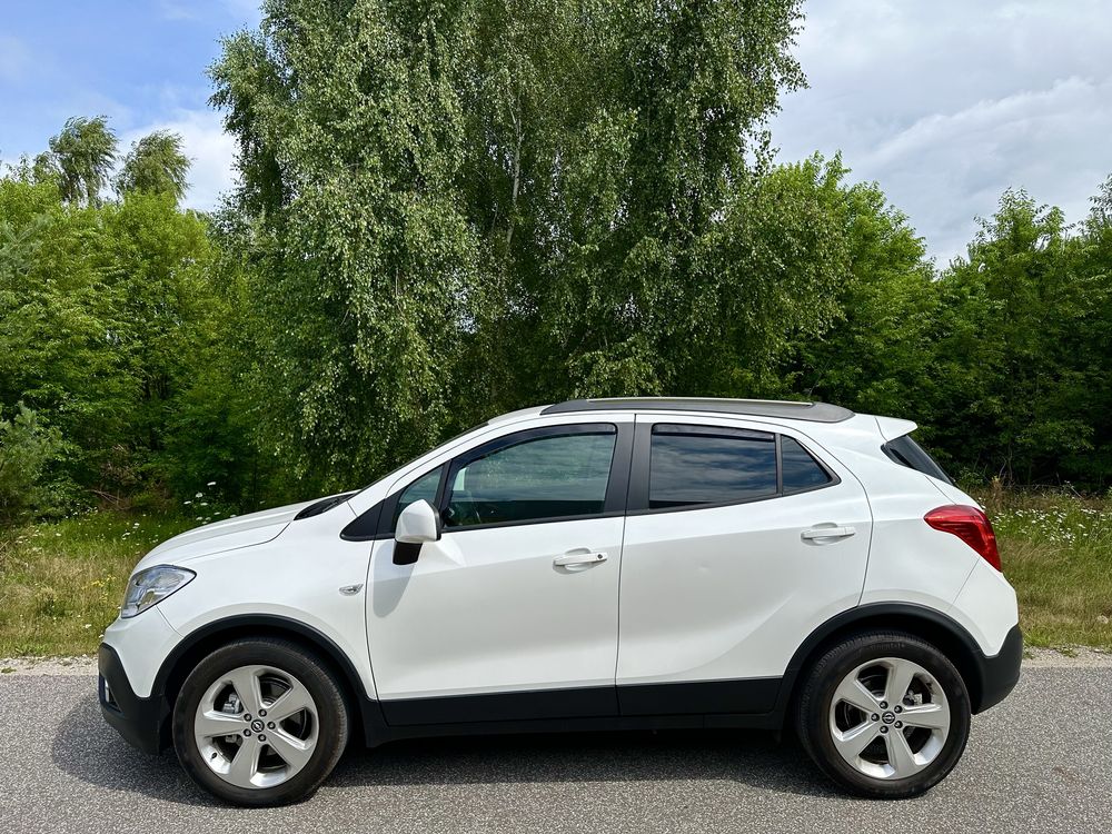 Śliczna Mokka 1,4 T naped 4x4  biala perla zobacz tylko 142 tys