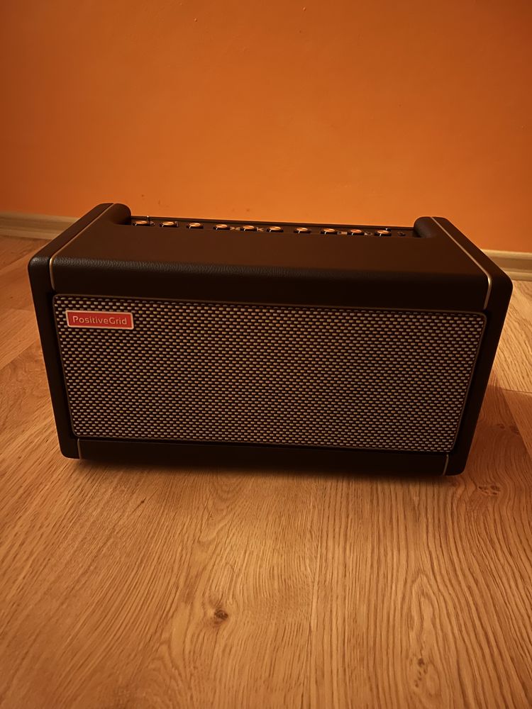 Wzmacniacz Gitarowy Positive Grid Spark Pearl 40 (czarny)
