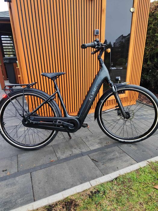 Rower elektryczny Cube Bosch Performance Smart Enviolo