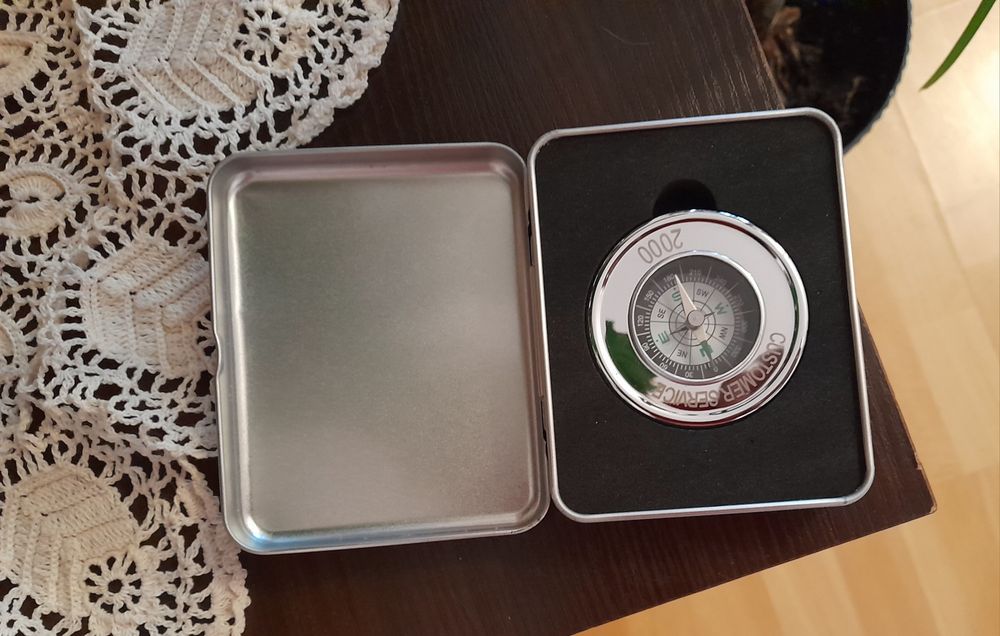 Nowy kompas nieuzywany