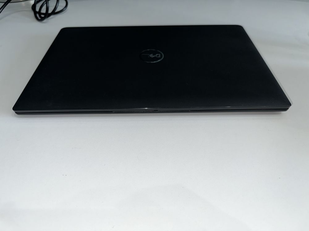 Laptop Dell Latitude 3520 Full HD win 11 pro 15,6”  i5 16GB/256GB