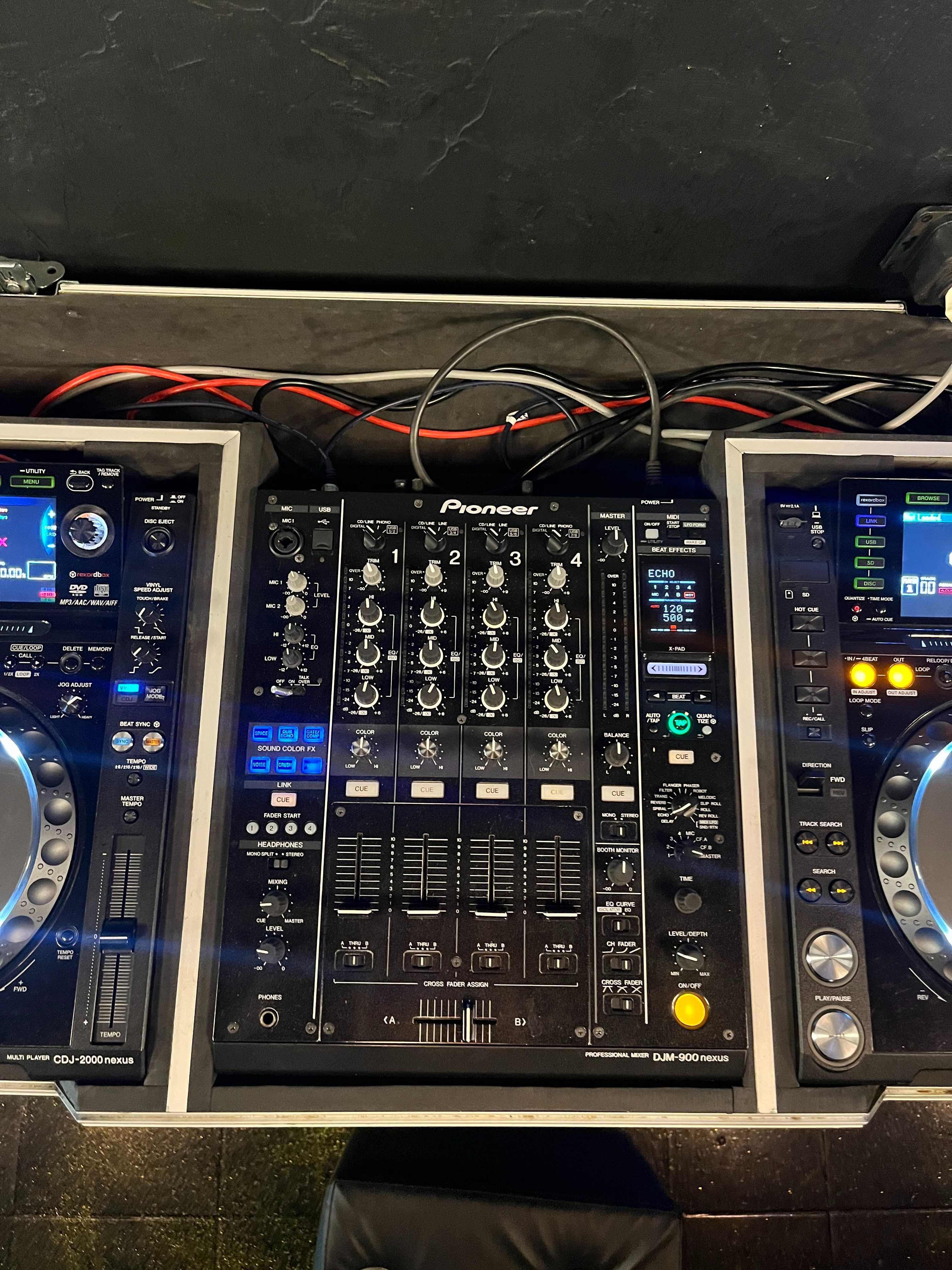 PIONEER DJ: 2x CDJ-2000 nexus + DJM-900 nexus + Case