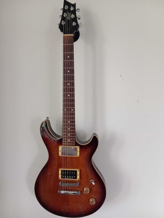 Gitara elektryczna cort m520