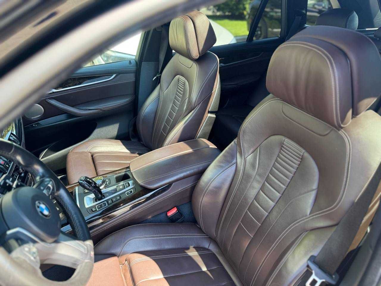 2016 BMW X5 XDR40E
