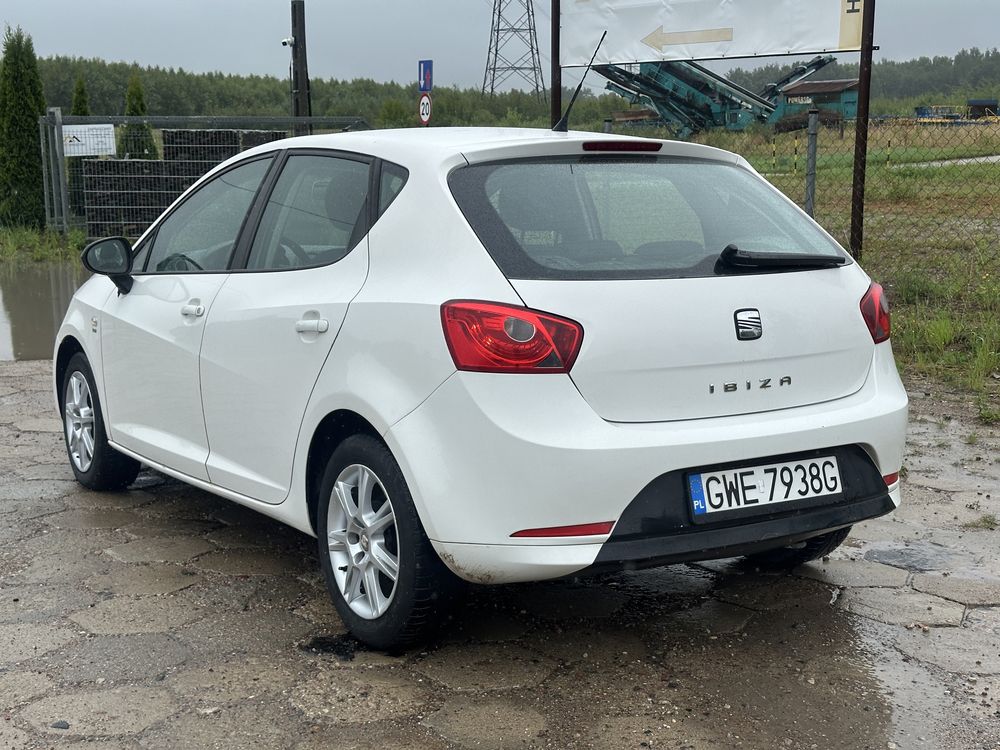 Seat Ibiza 2011r. 1.2 Diesel, 5 drzwi, Polski salon, klima, sprawny