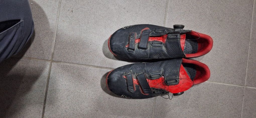 Sapatos estrada fizik