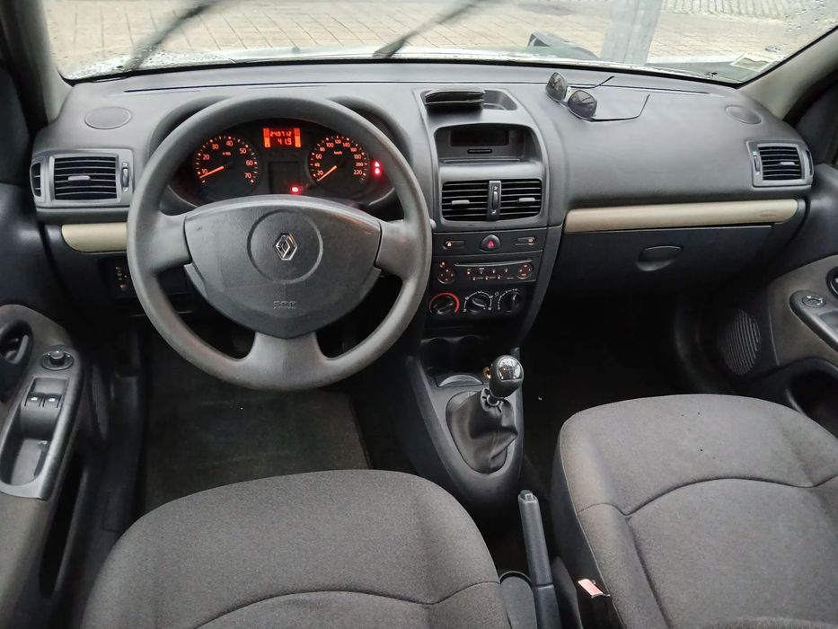 Renault Clio 1.2 16V Confort