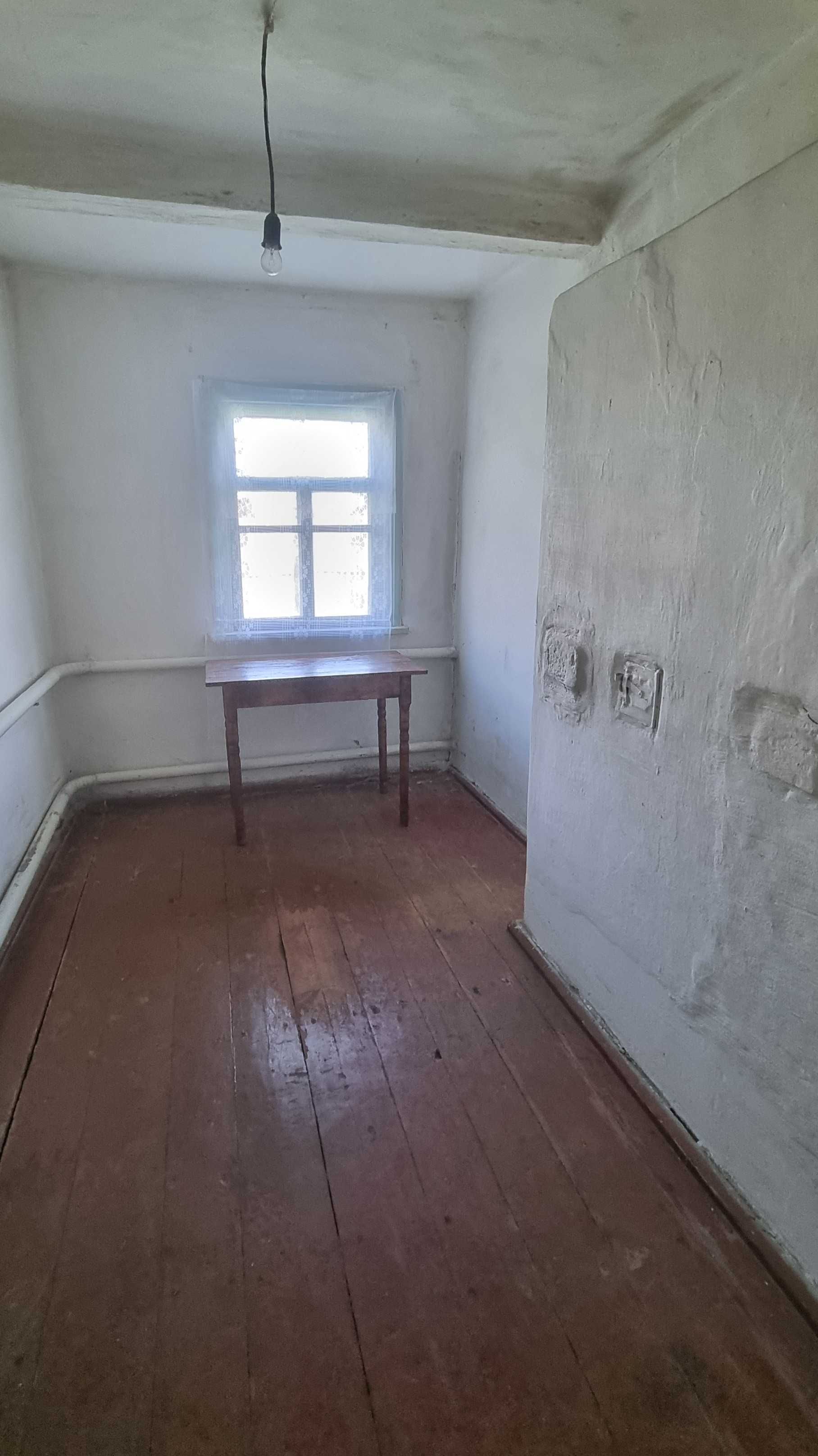 Продається будинок в с.Хролин