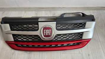 Fiat Freemont grill atrapa chłodnicy