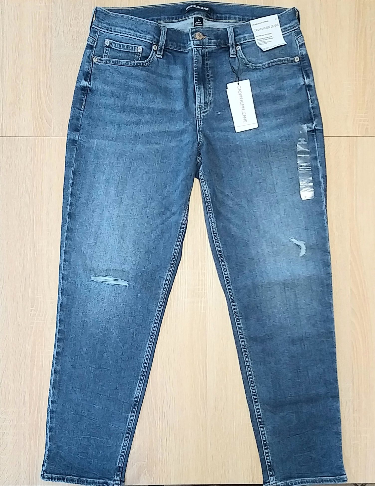 Джинсы палаццо DKNY Calvin Klein. Оригинал.  Размер 30  (М, Л.)