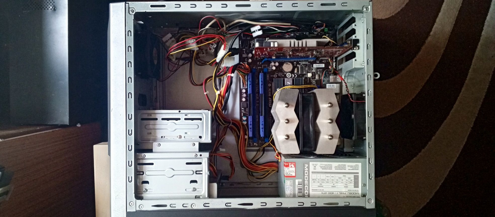 Komputer Q9550 4x2,83 8gb DDR3 hd5670 1gb ddr5