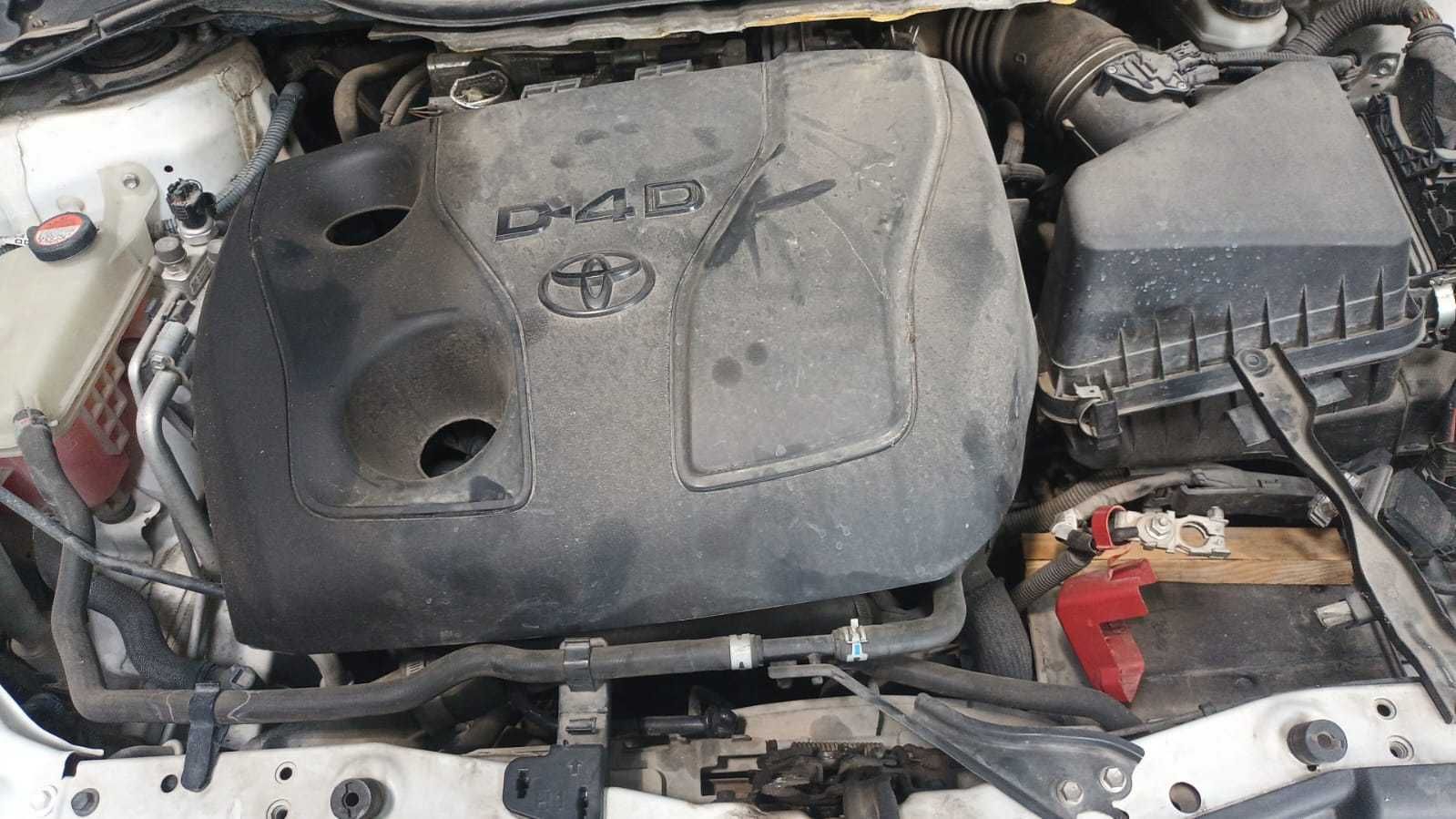 Toyota Auris e18 1.4 D-4D (NDE180_) 90 cv Diesel  Ref. 1ND-TV 2016
