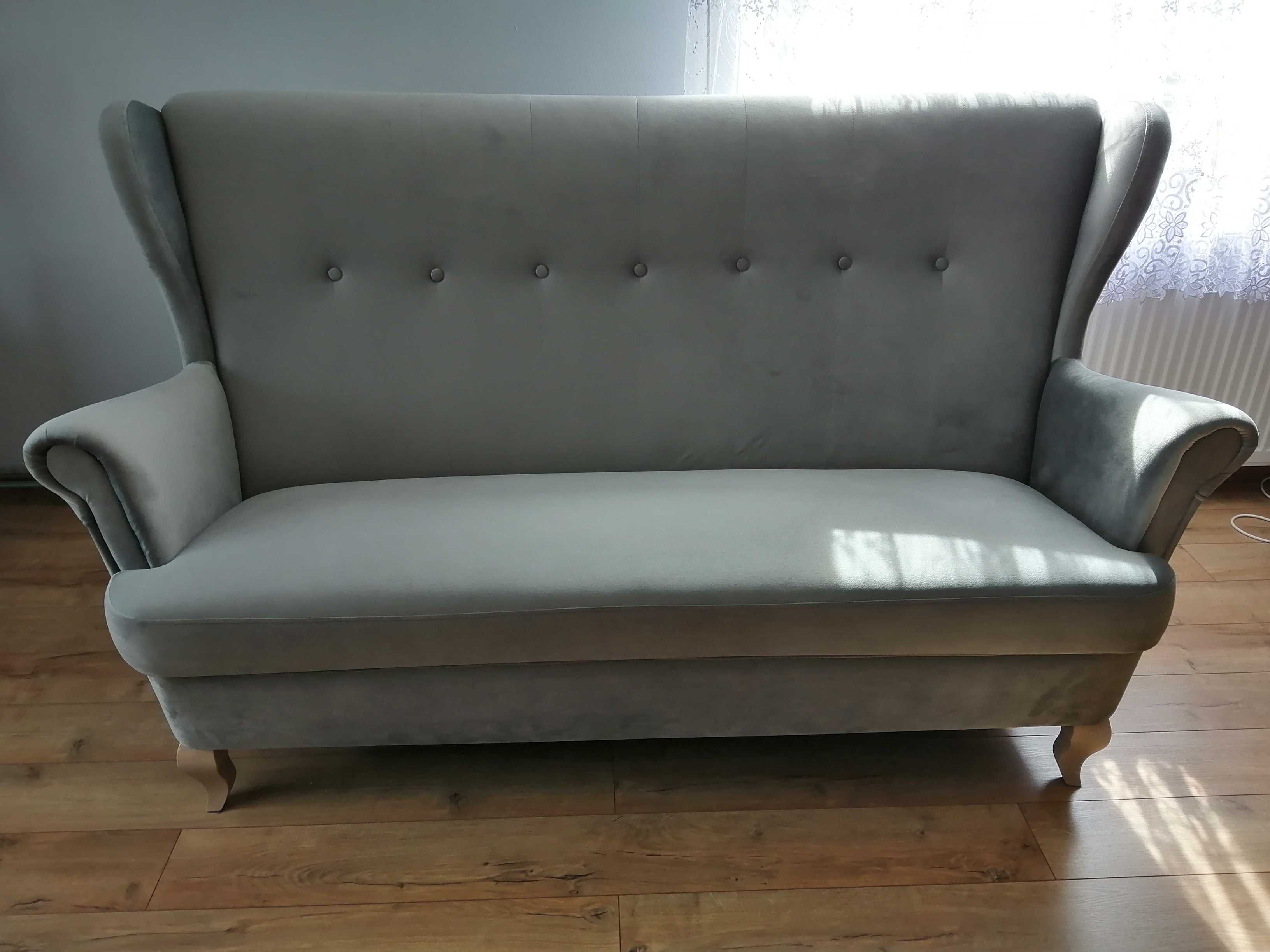 Komplet wypoczynkowy sofa i fotele