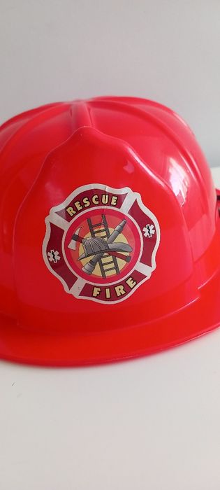 Hełm strażacki zabawkowy