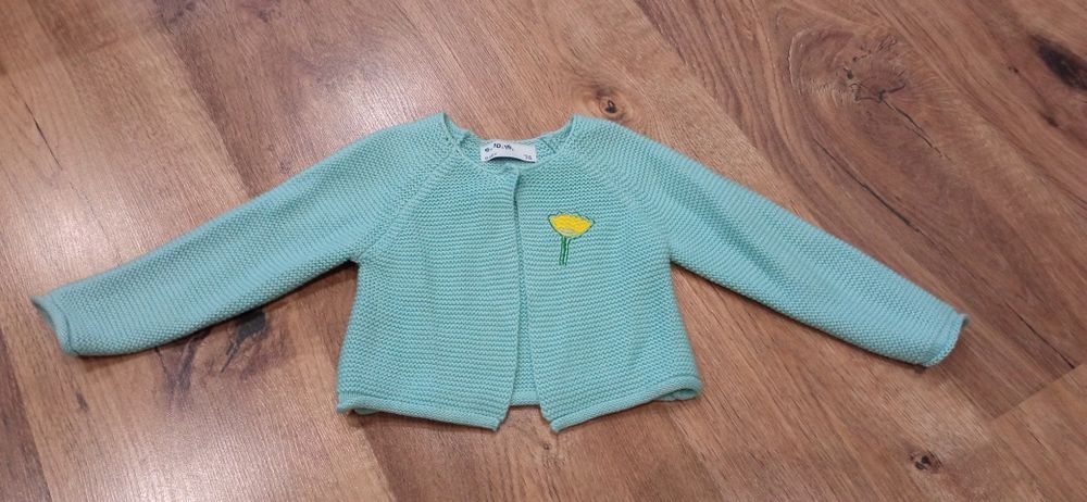 Sweter kardigan rozmiar 74 5.10.15 miętowy kolor z haftem