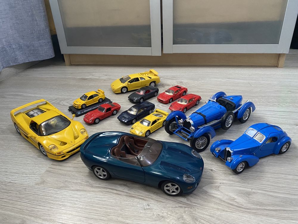 Ferraris e bugattis de coleção