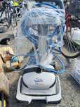 Robot basenowy Dolphin deluxe active