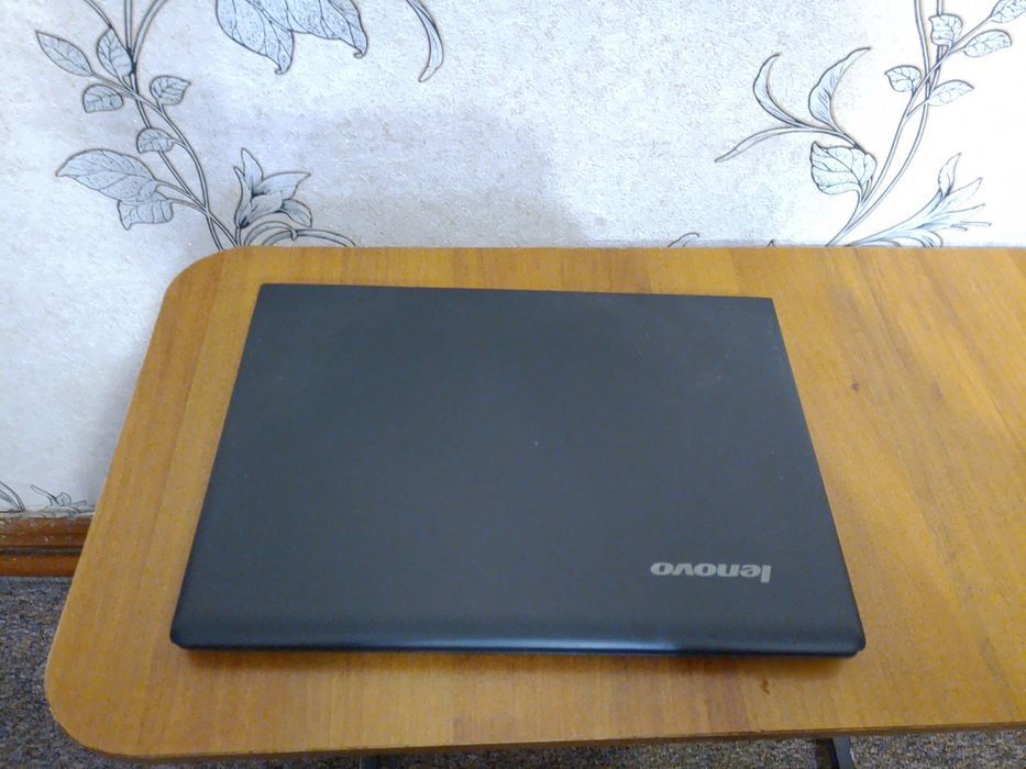 Ноутбук lenovo IdeaPad 100