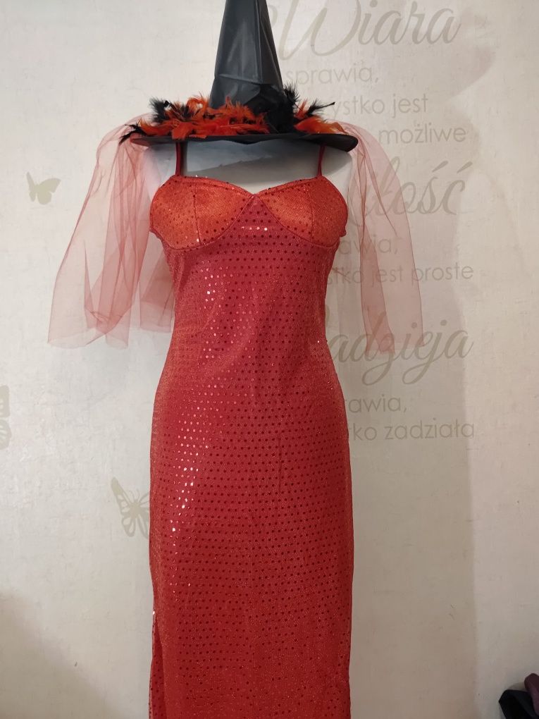 Piękny strój przebranie eleganckiej czarownicy czarodziejki rozmiar S