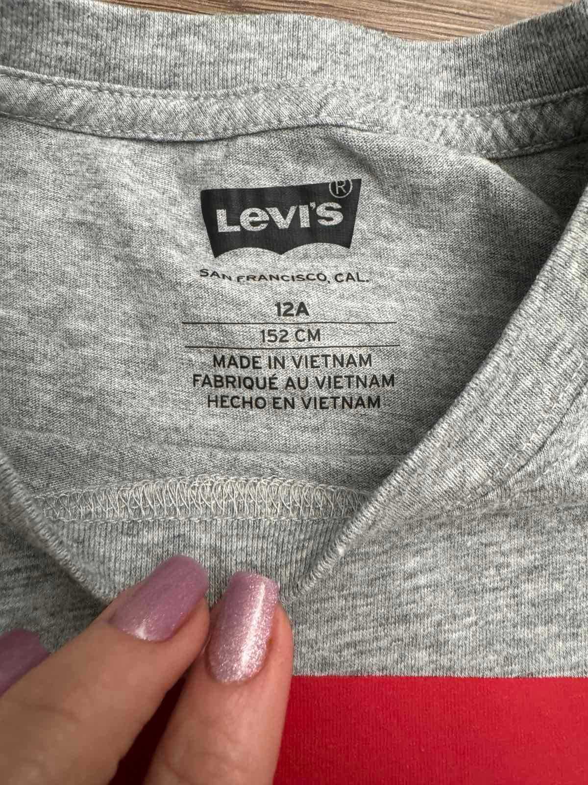 Levis спортивний костюм, футболка, спортивки