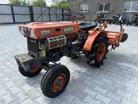 Японський трактор Kubota B5000
