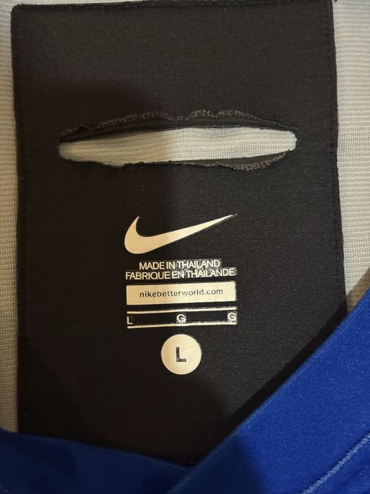 Sprzedam meska pilkarska koszulke używana