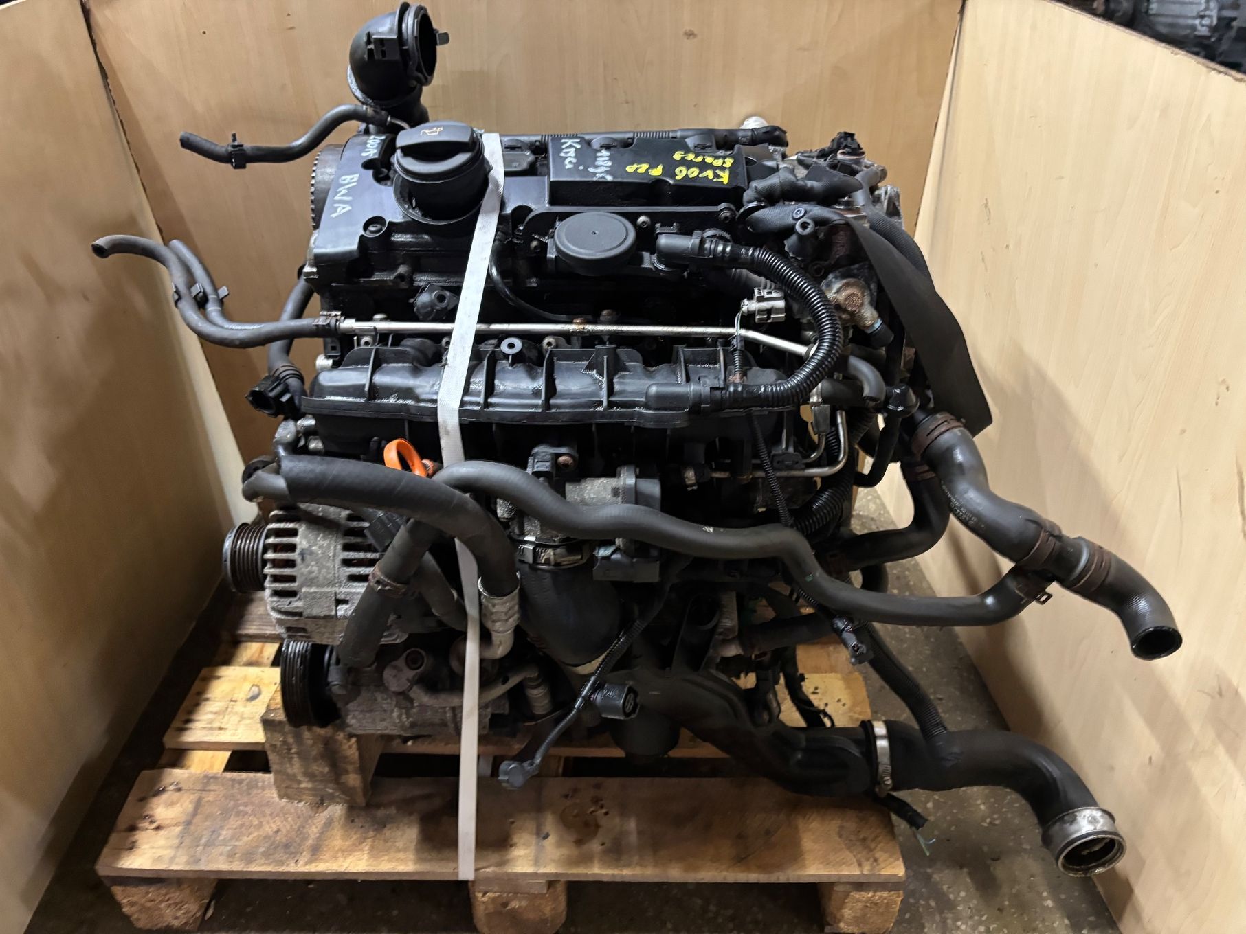 SILNIK KOMPLETNY  2.0 TFSI BWA AXX A3 LEON  OCTAVIA II SUPERB