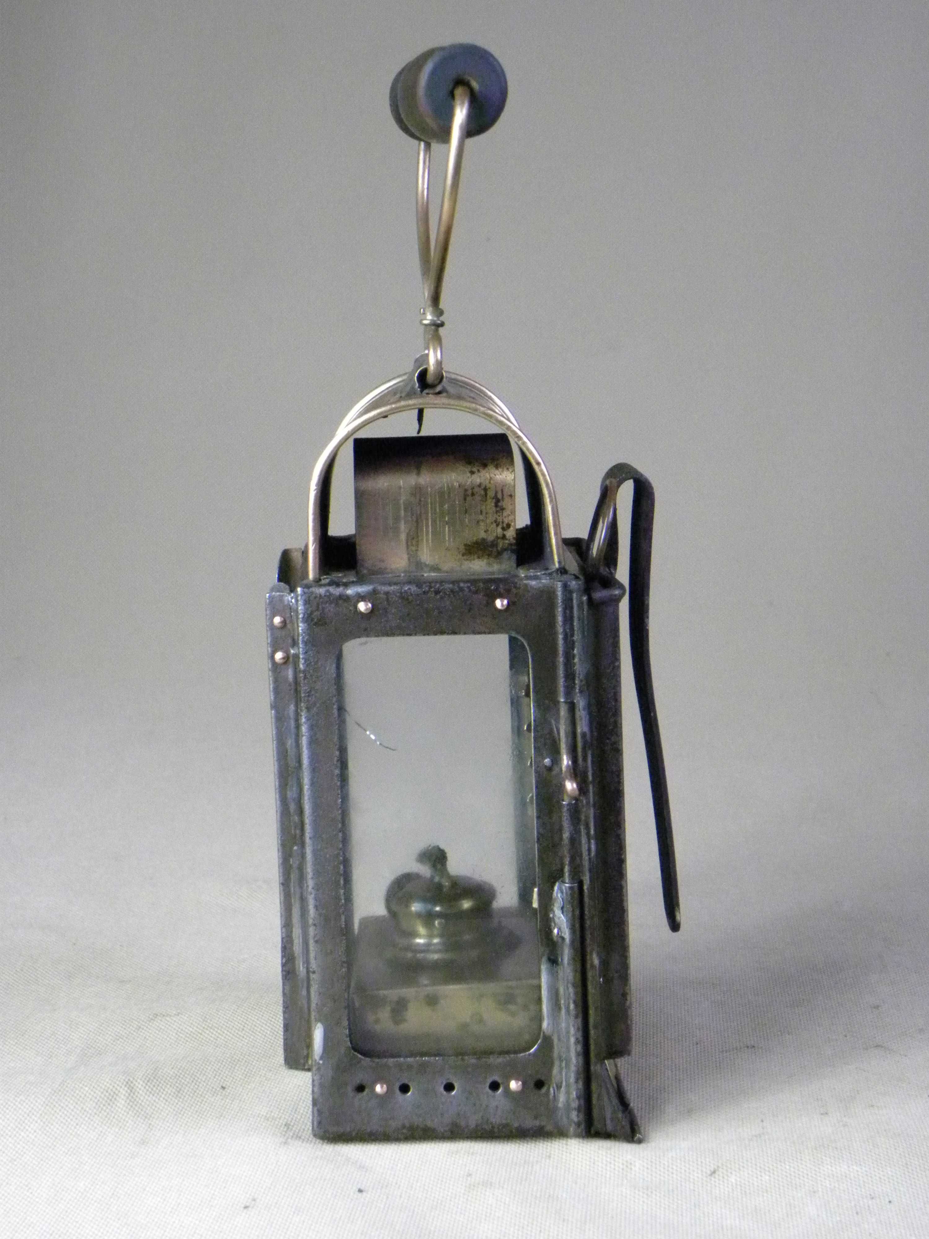 Kolekcjonerska niemiecka kolejowa lampa naftowa F.F.A Schulze wz. 28