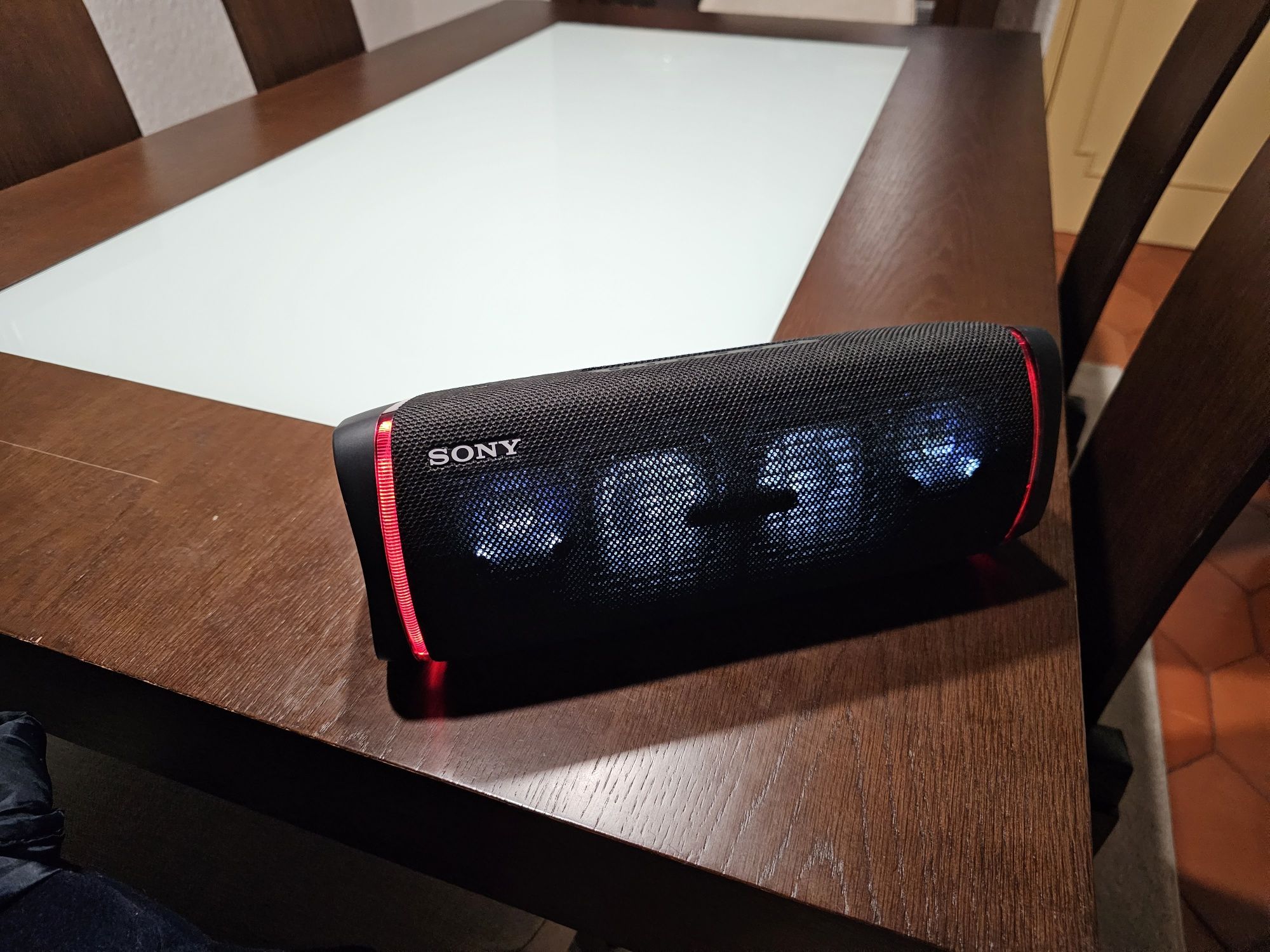 Coluna Sony XB43 como nova