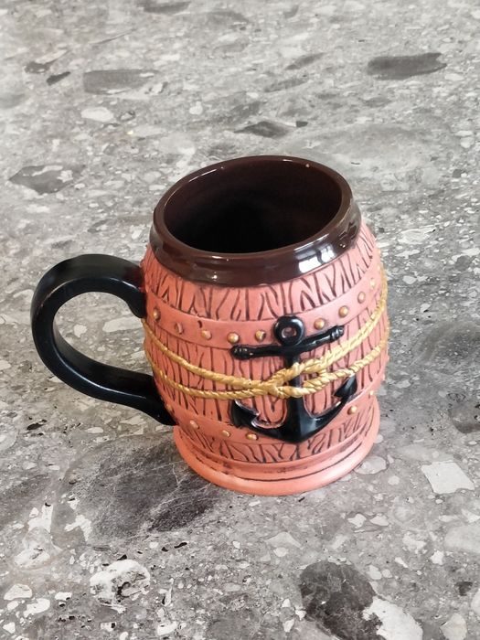 Kubek Kapitana z kotwicą