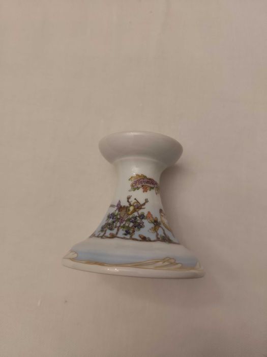 Świecznik porcelanowy
