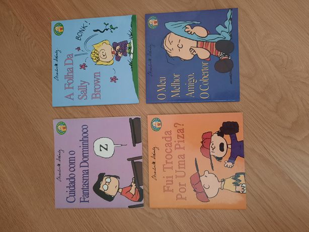 Conjunto 4 livros Charlie Brown