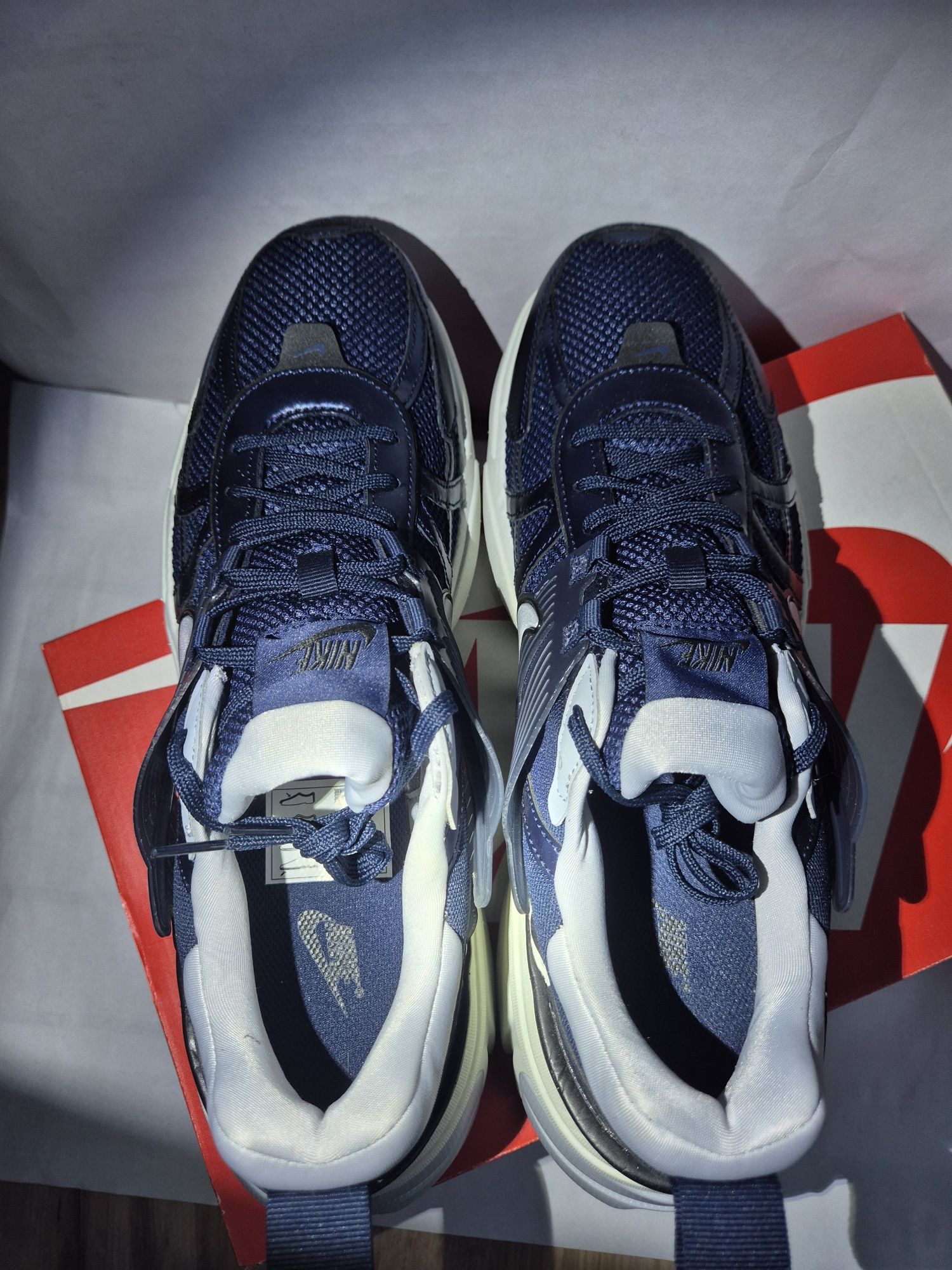 Nowe buty Nike V2K RUN