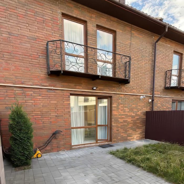 Оренда котеджу в В. Гаях