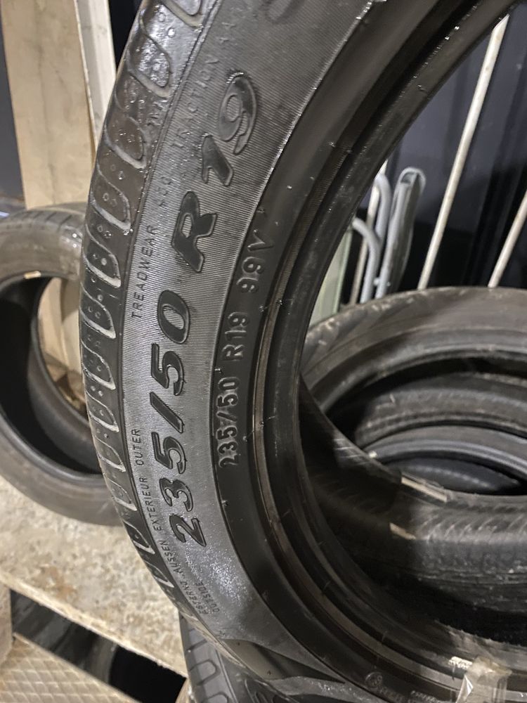 235/50 r19 к-т шин летних Pirelli Scorpion.