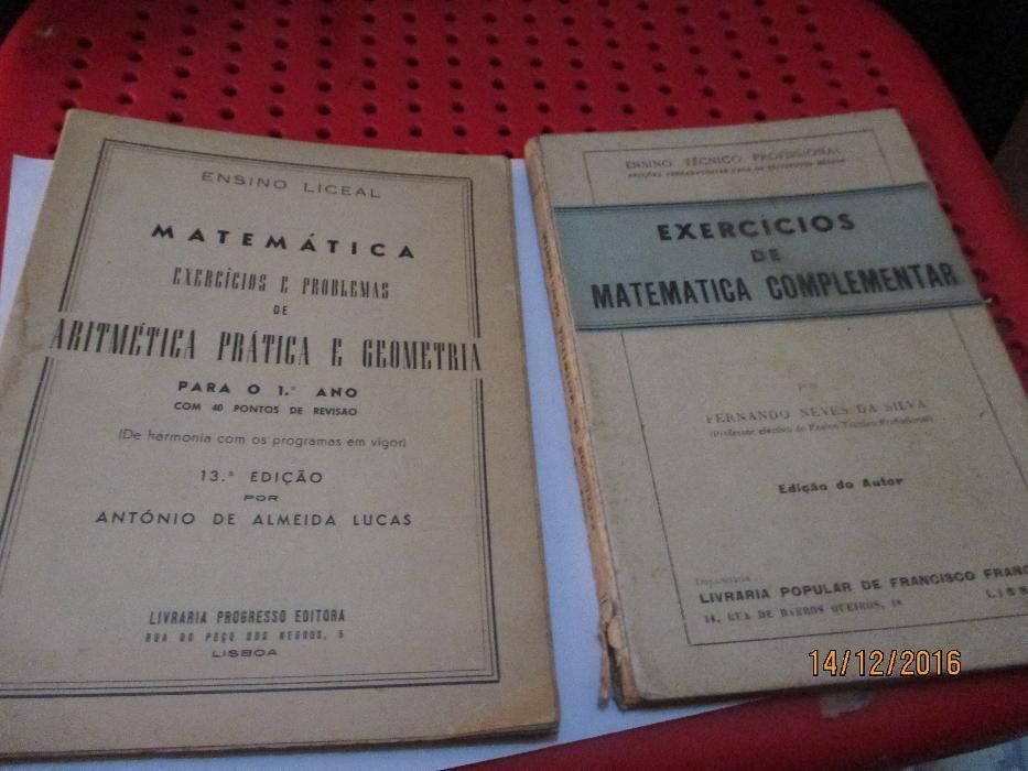 7 Livros escolares dos anos 50.