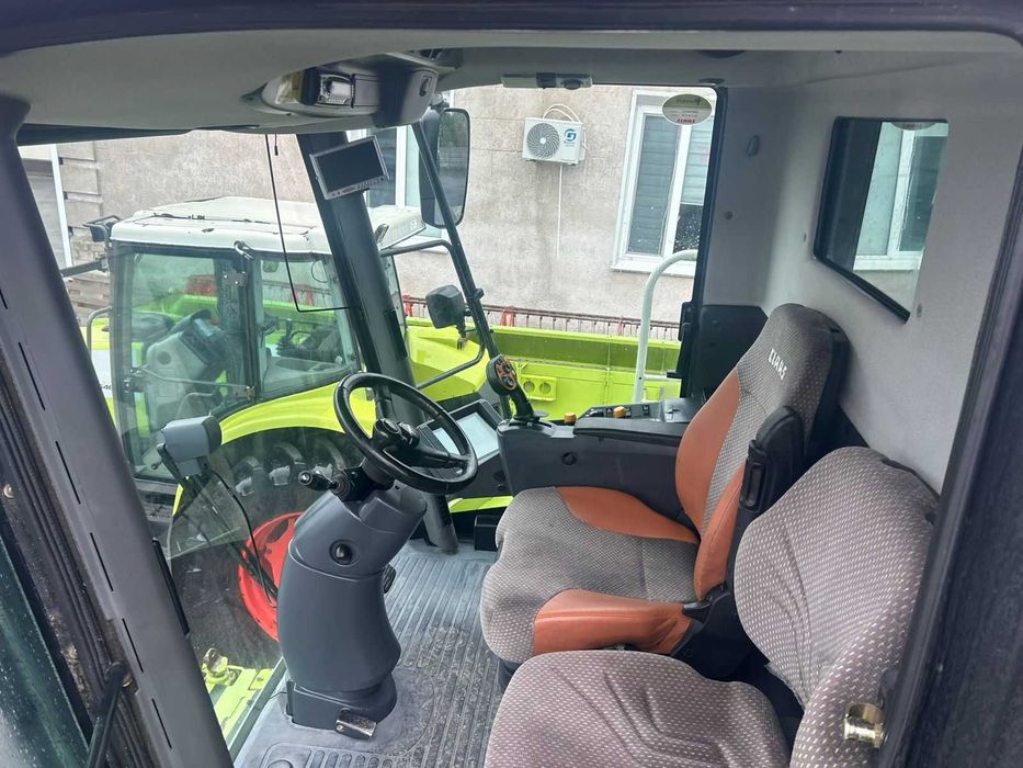 Claas Lexion 560