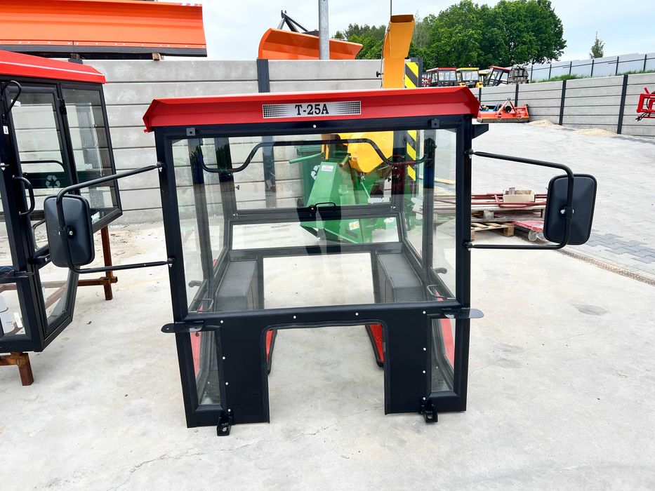 Kabina ciągnikowa Ursus C330 C360 MF235 MF255 T25 +wycieraczka --RATY-