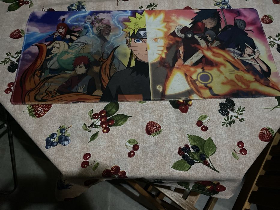 Tapete de rato para gaming ta em muito bom estado n foi cuase usado .